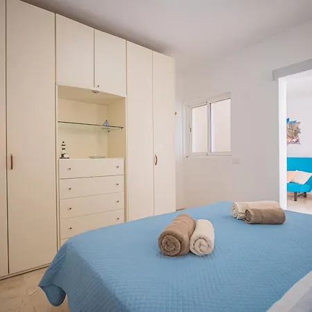 Orilla En Frontera-primavera קוסטה דל סילנסיו